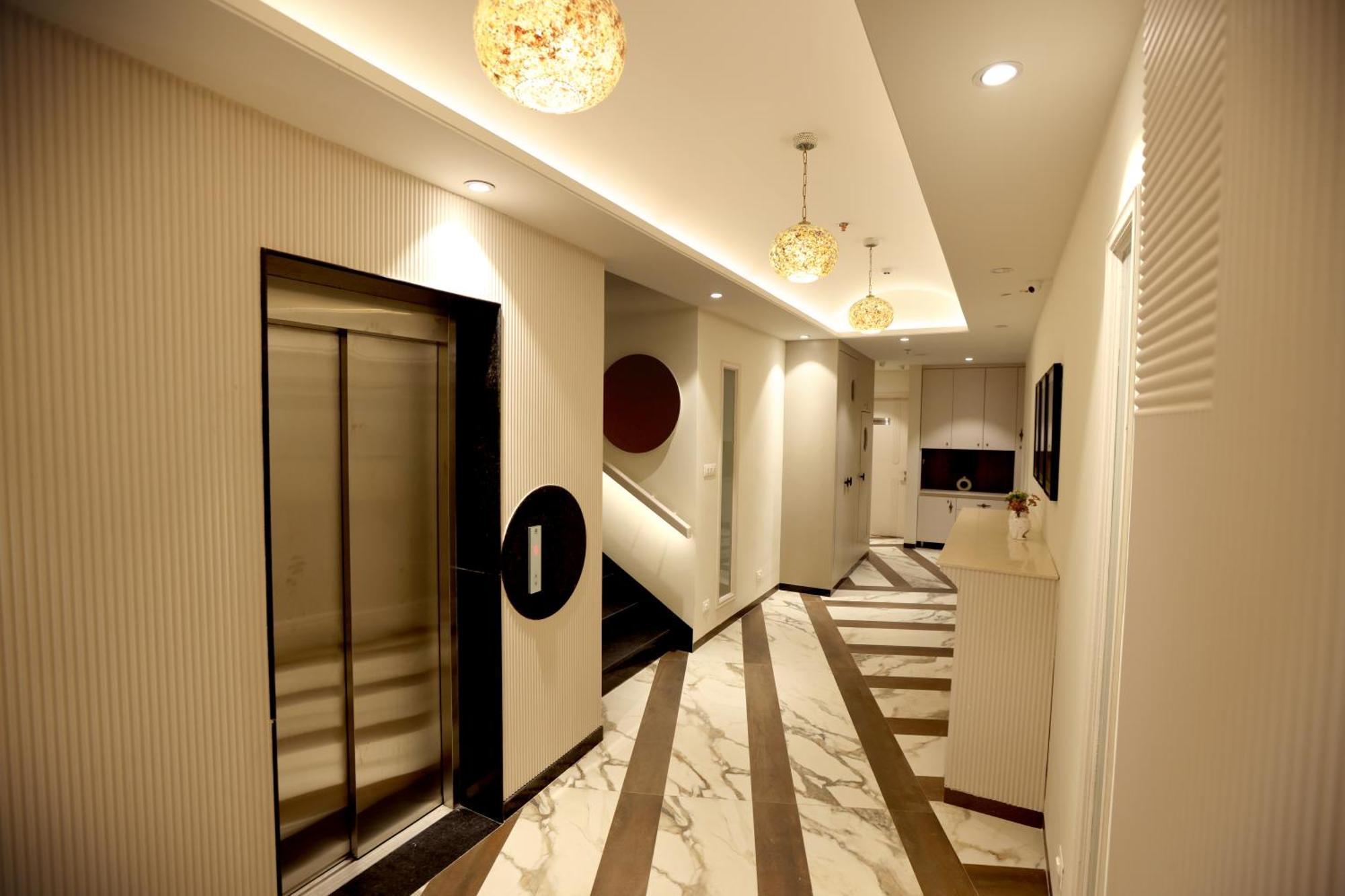 Hiraya Hotels Mohali Exterior photo